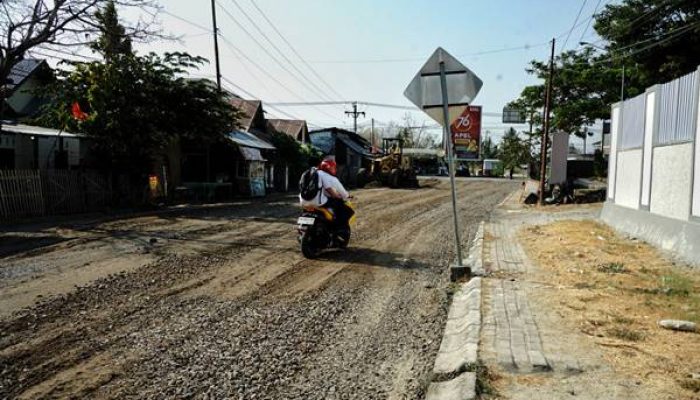 Pengerjaan Eks Jalan Palma Berlanjut, LPA Mulai Dihampar dari Kawasan Terminal Dungingi