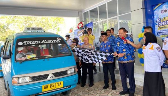 Terminal Limboto Mulai Beroperasi, Gusnar Minta AKDP Masuk dan Manfaatkan Fasilitas
