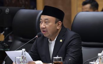 Mengawal Anggaran Pendidikan, Komisi X Perjuangkan Kesejahteraan Guru dan Pendidikan Tanpa Biaya