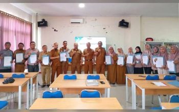 14 PPPK Paruh Waktu Dinas Arpus Teken Perjanjian Kerja 14 PPPK Paruh Waktu Dinas Arpus Teken Perjanjian Kerja
