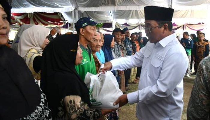 HUT ke-27 Boalemo, Rum Pagau Salurkan 1.000 Paket Sembako untuk Duafa