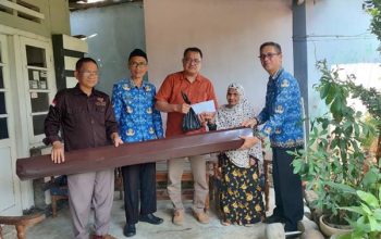 Korban Bencana Pohon Tumbang dan Lansia dapat Bantuan Pemkot, Disalurkan Door To Door