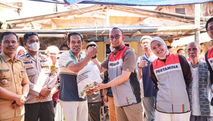 Pertamina Salurkan 2.000 Paket Sembako untuk Warga Prasejahtera di Sulawesi